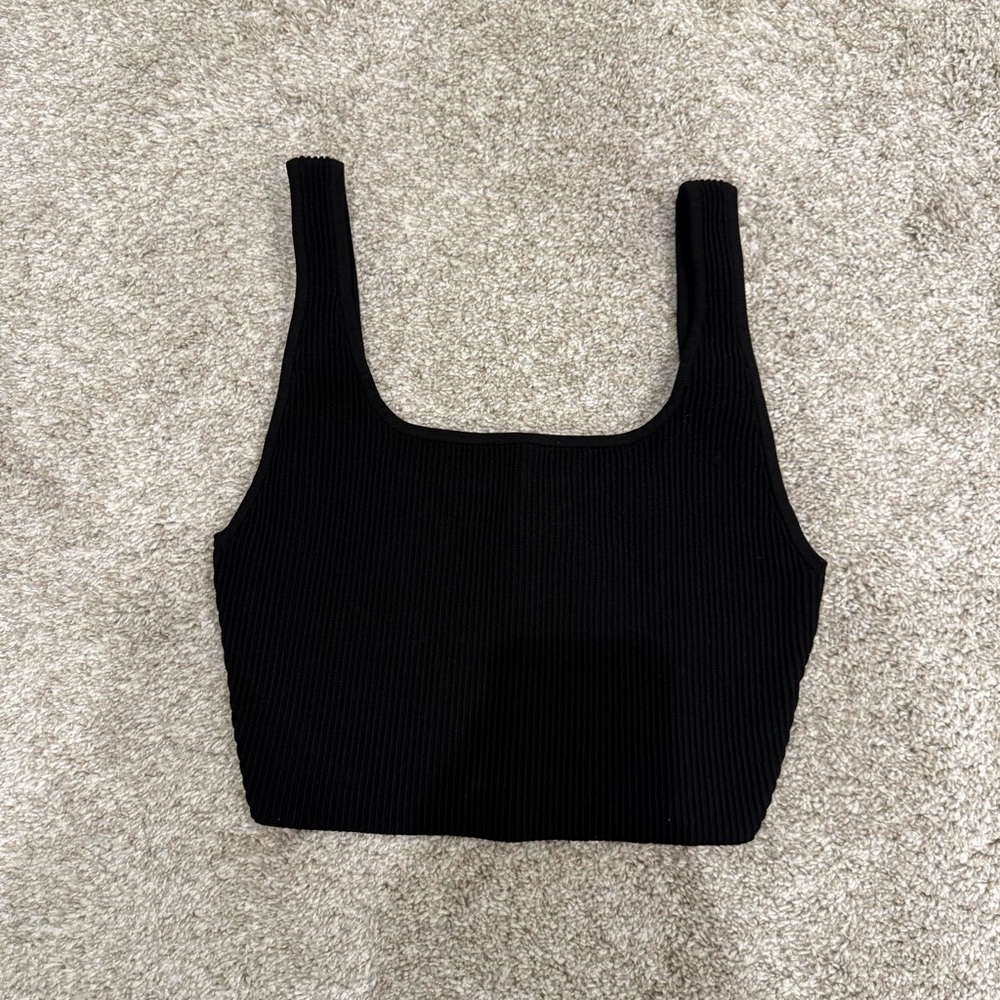 Aritzia Babaton Black Sculpt Knit Squareneck Cropped Tank